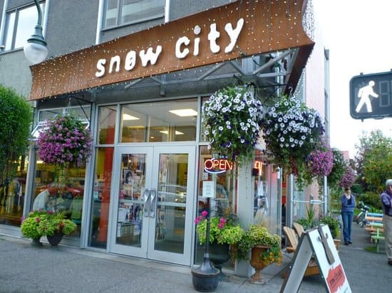 Snow City Café