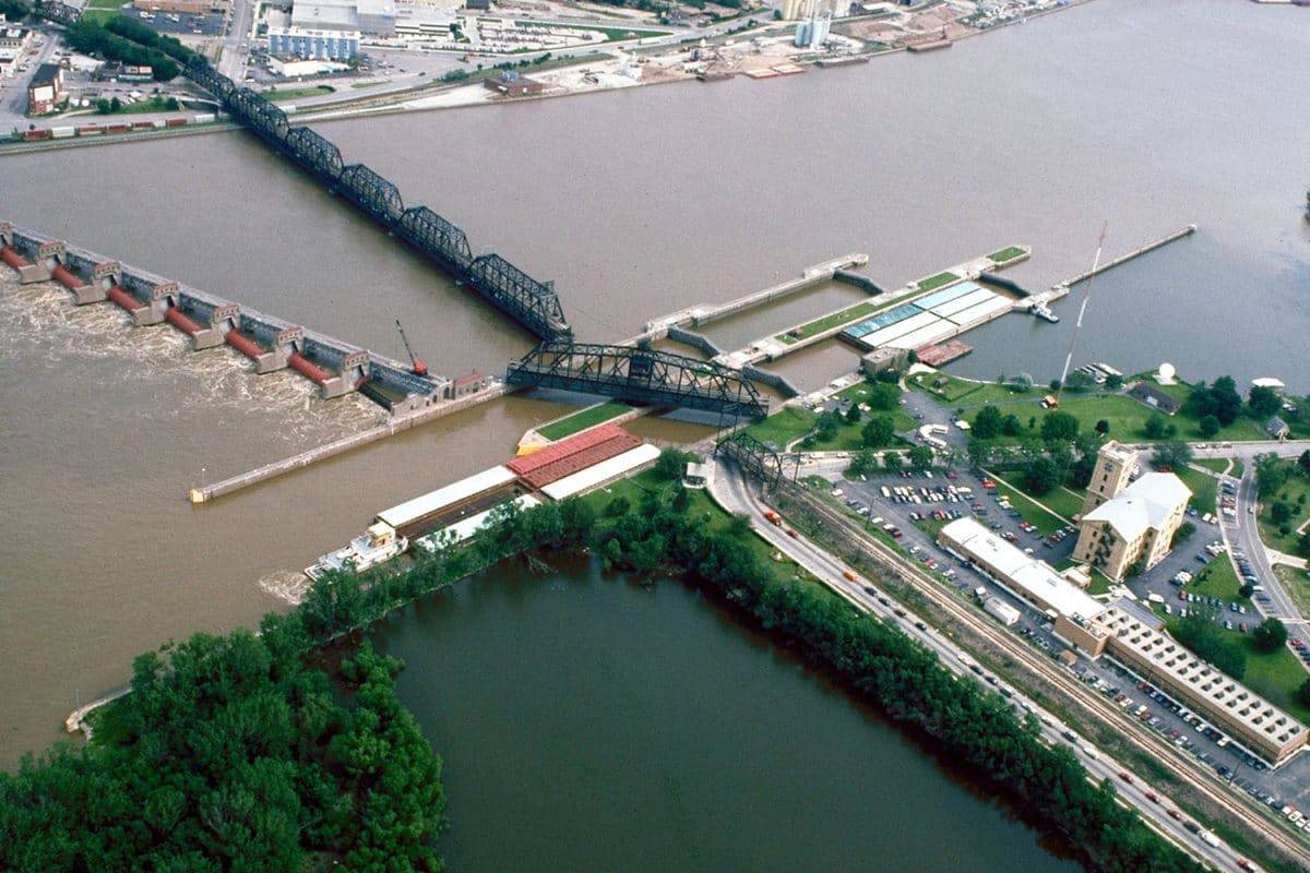 15-best-things-to-do-in-davenport-iowa-page-10-of-15-the-crazy