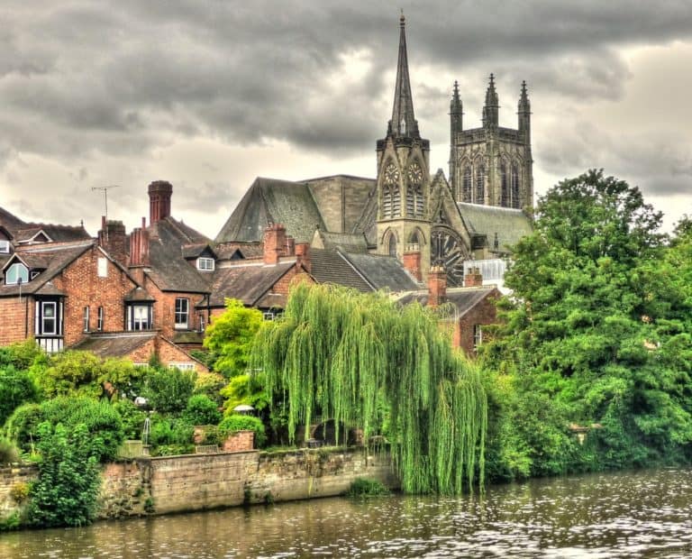 best places to visit warwickshire