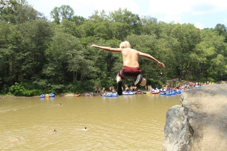 15 Amazing Hidden Gems in The Crazy Tourist