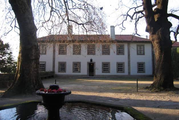 Museu Romântico da Quinta da Macieirinha