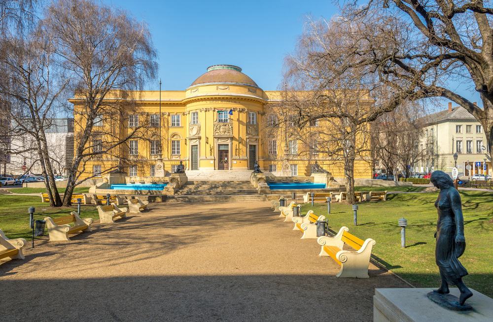 Déri Museum