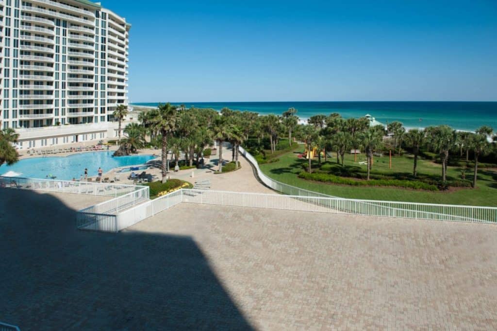 15 Best Resorts in Destin Florida - Silver Shells Beach Resort And Spa Scaled