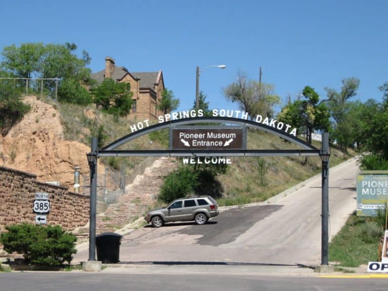 15 Best Places to Live in South Dakota The Crazy Tourist