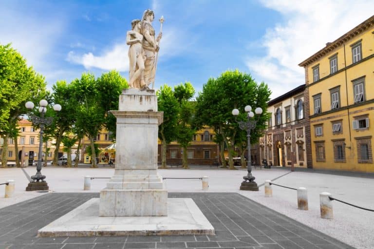 15 Best Things to Do in Lucca (Italy) The Crazy Tourist