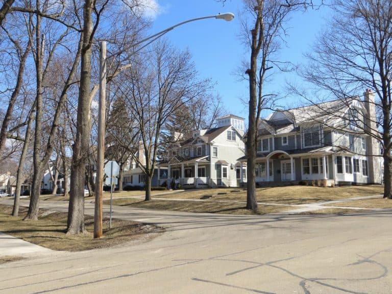 15 Best Places to Live in Illinois The Crazy Tourist