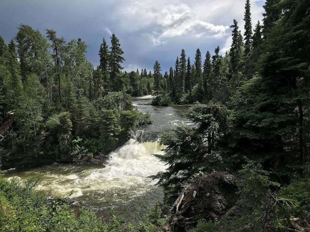 Wekusko Falls Provincial Park