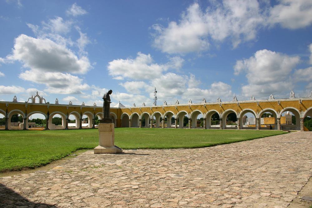 Atrio del Convento de San Antonio de Padua