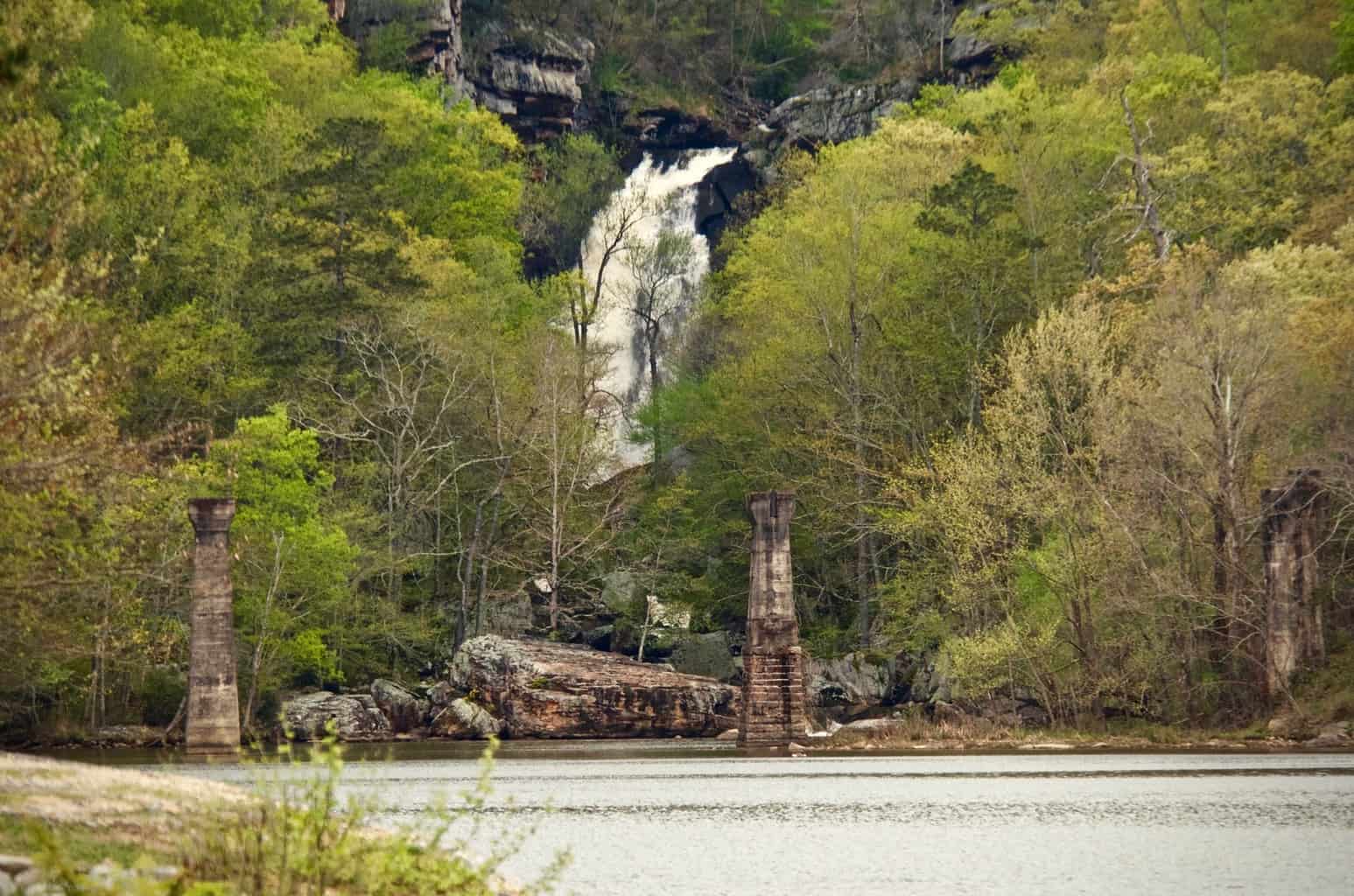 15 Amazing Waterfalls in Alabama The Crazy Tourist