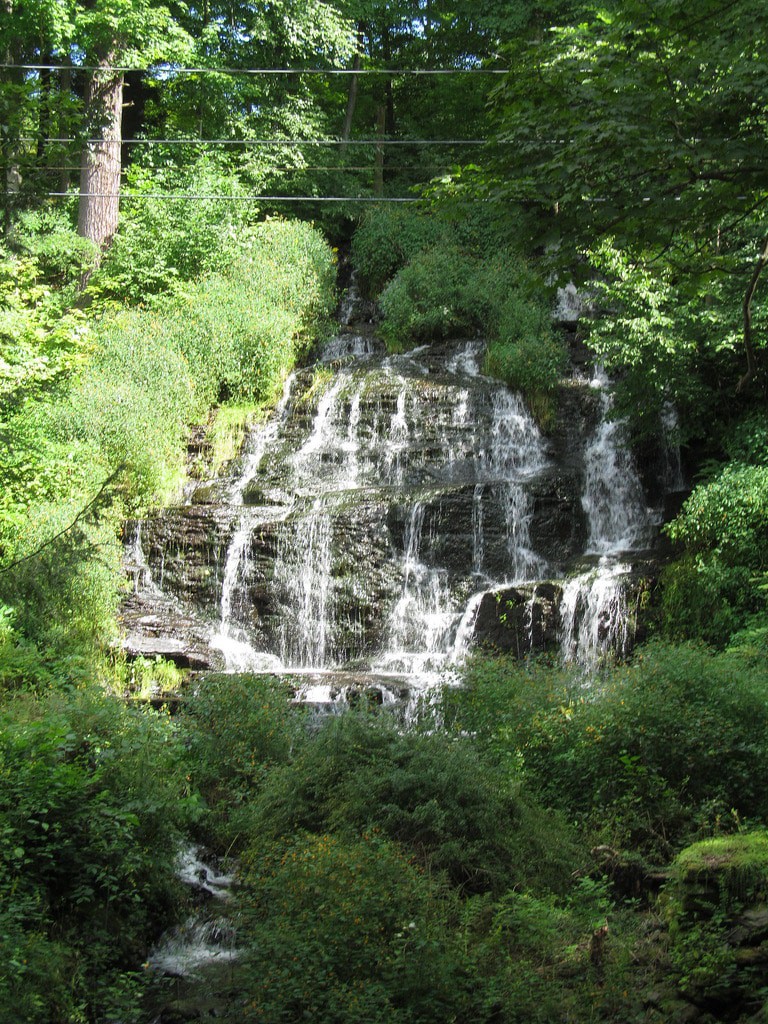 15 Amazing Waterfalls in Massachusetts The Crazy Tourist
