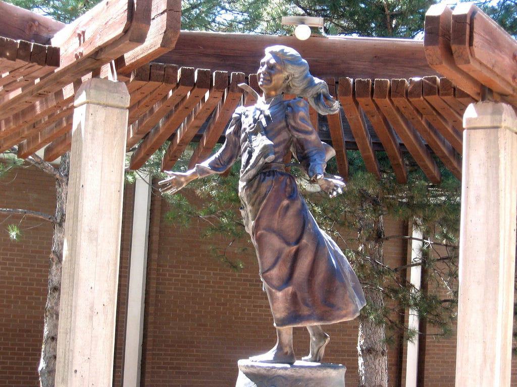 Nellie Pucell Unthank Memorial