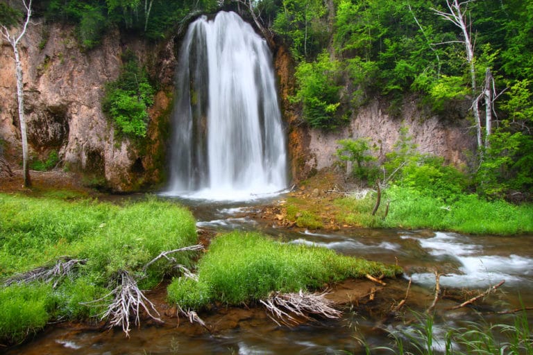 10 Amazing Waterfalls in South Dakota The Crazy Tourist