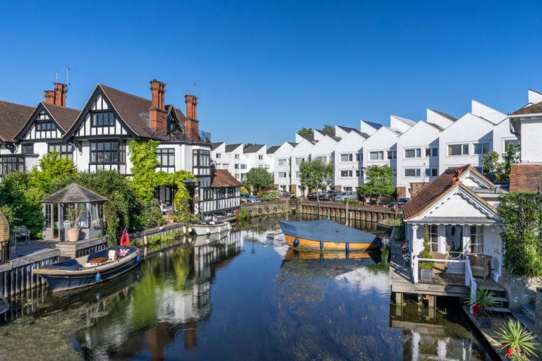15 Best Things to Do in Marlow (Buckinghamshire, England) The Crazy Tourist 15 Best Things to Do in Marlow (Buckinghamshire, England) The Crazy Tourist