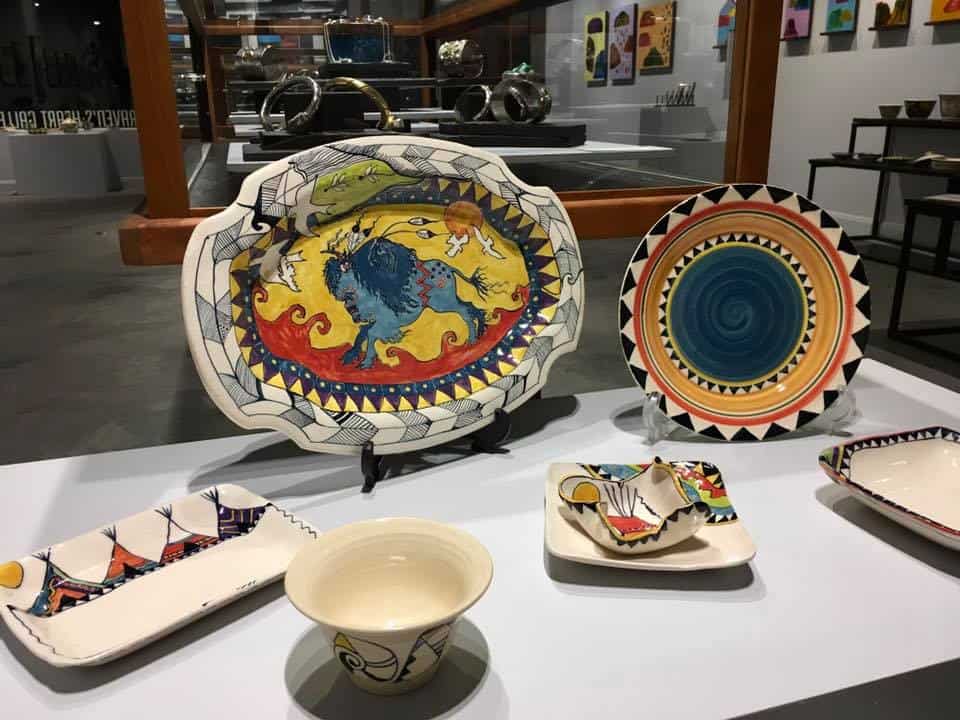 Raven’s Heart Art Gallery