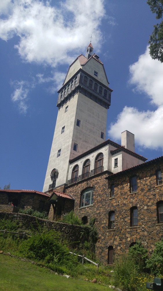 Heublein Tower