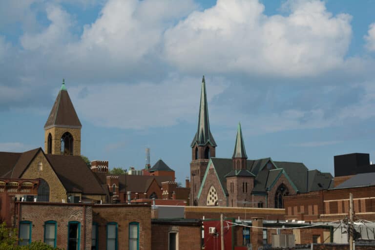 15 Best Things to Do in Burlington (Iowa) The Crazy Tourist