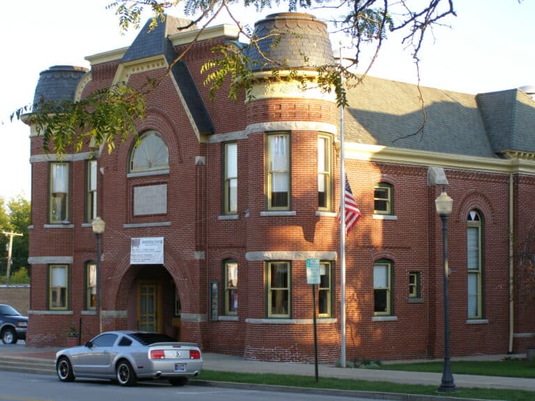 15 Best Things to Do in Valparaiso (Indiana) The Crazy Tourist