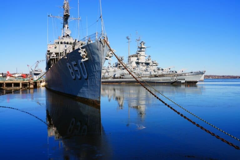 15 Best Things to Do in Fall River (MA) The Crazy Tourist
